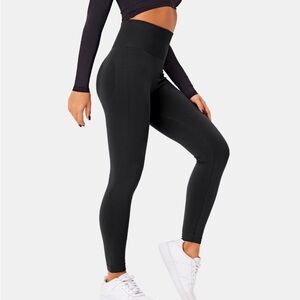 New • Halara • Seamless Flow High Waisted Butt Lifting Leggings